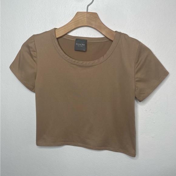Olivia Rae Women’s Crop top T-Shirt - Picture 4 of 4